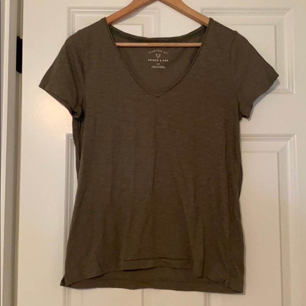 forrest green t-shirt!!